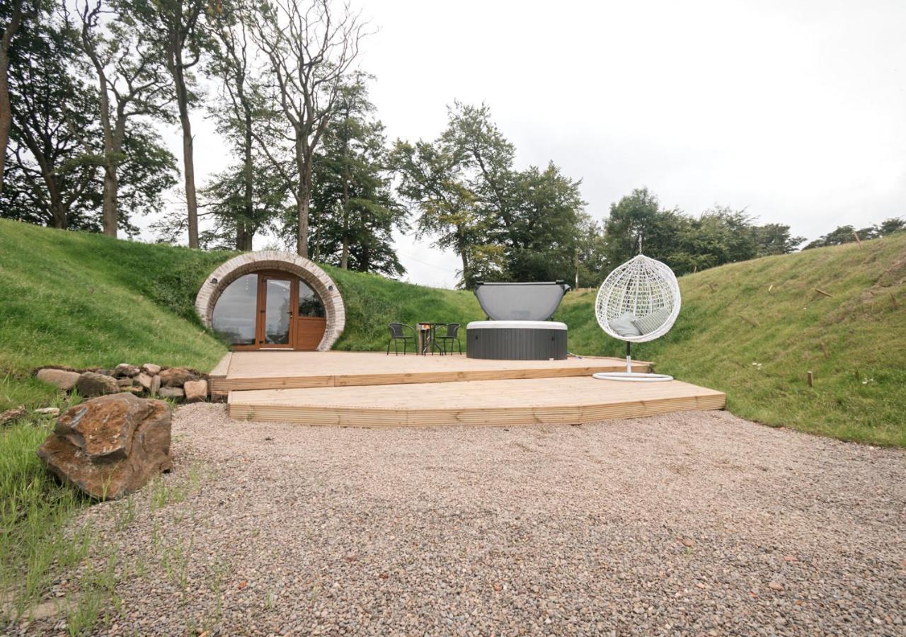Pirnie Lodge Holiday Lets Slamannan Exterior photo
